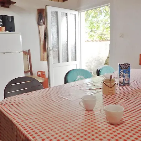 Apartamento Anna In Maslenica, Near Zadar, With Sea View